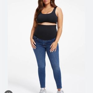 Plus Size Good American and Old Navy Maternity Jeans, Leggings, and Shirts!
